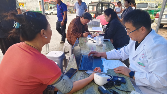 东明县三春集镇开展无偿献血活动