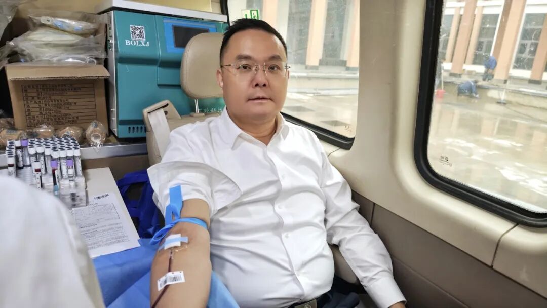 碧水润花城 真情暖寒冬&mdash;&mdash;菏泽水务集团开展无偿献血活动