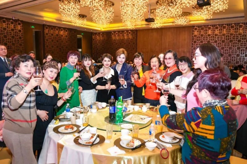 上海事业群专场!莎蔓莉莎2026工作预告会盛大启幕