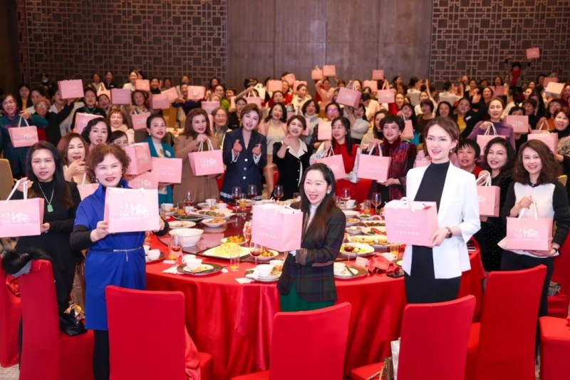 上海事业群专场!莎蔓莉莎2026工作预告会盛大启幕