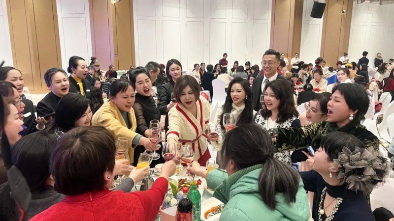 云广事业部专场!莎蔓莉莎2026工作预告会盛大启幕